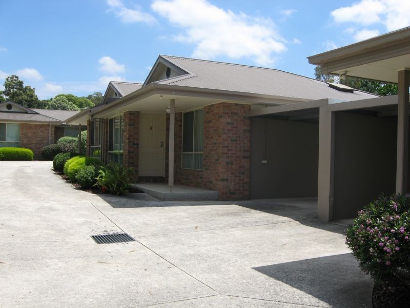 2/2-4 Lusher Road, Croydon VIC 3136