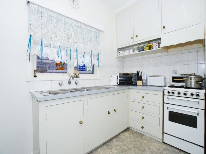 1/10 Joffre Street , Croydon VIC 3136