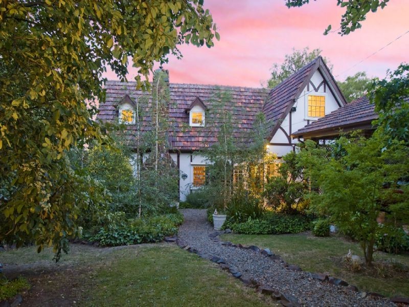 20 Cass Avenue, Croydon VIC 3136