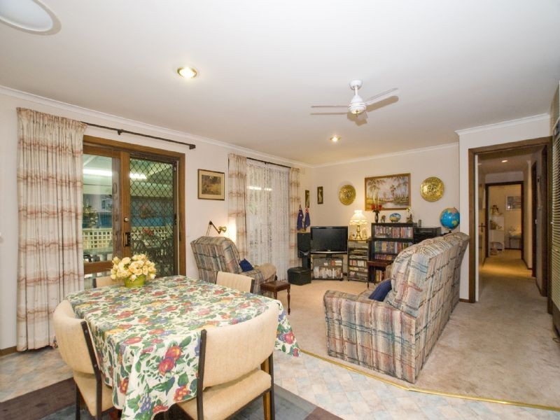 24 Vista Drive, Chirnside Park VIC 3116
