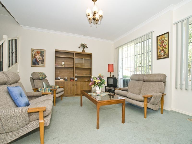 2/19 Lusher Road, Croydon VIC 3136