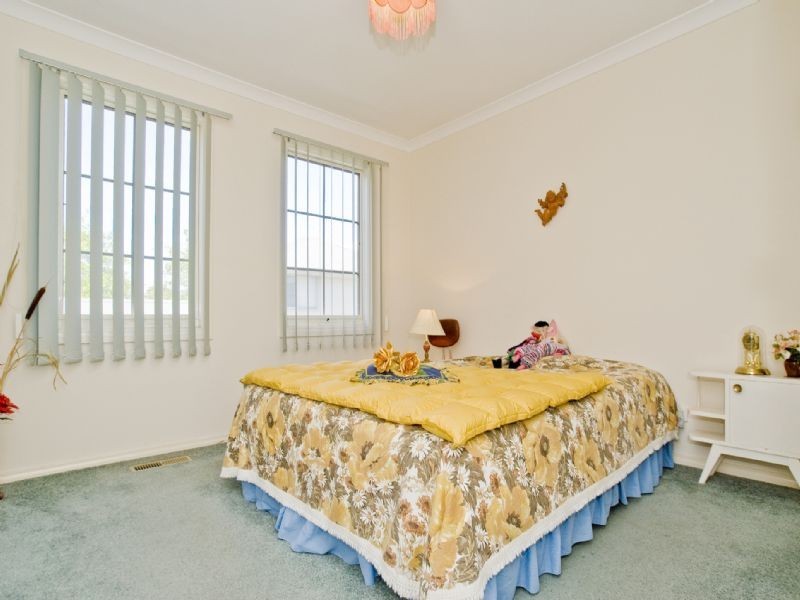 2/19 Lusher Road, Croydon VIC 3136