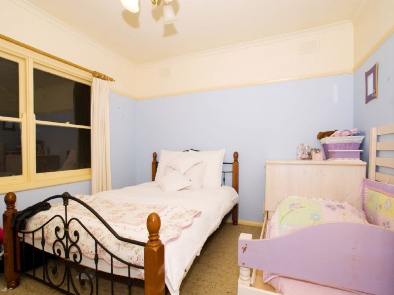 Ringwood East VIC 3135