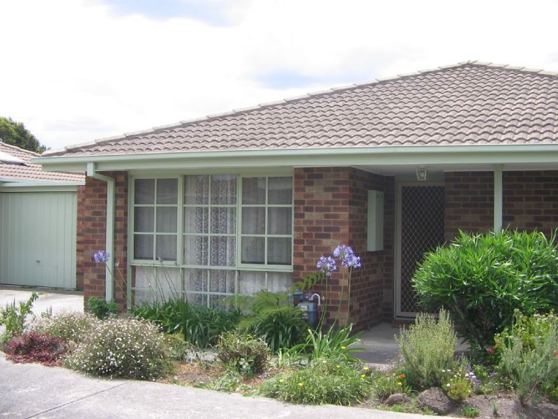 2/3-5 Thomas Street, Ringwood VIC 3134