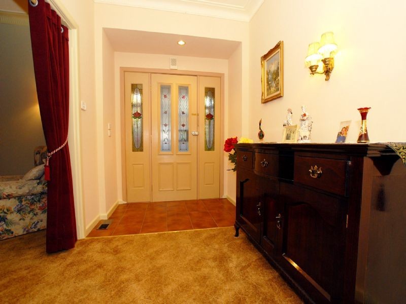 58-60 Bayswater Road, Croydon VIC 3136