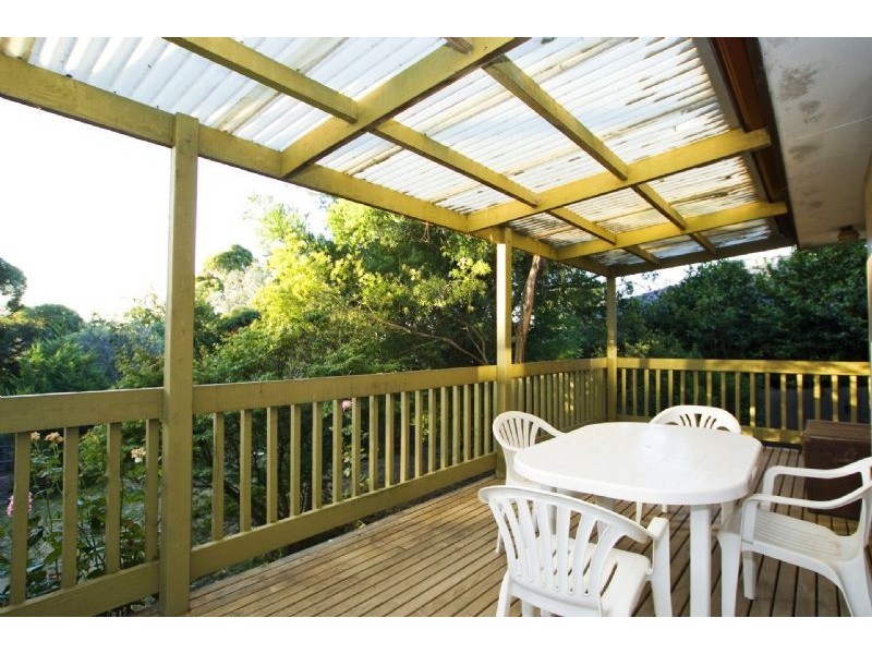 21 Woodville Road, Mooroolbark VIC 3138