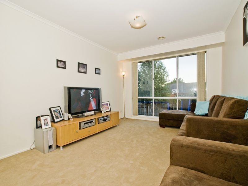 2/26 Humber Road, Croydon North VIC 3136