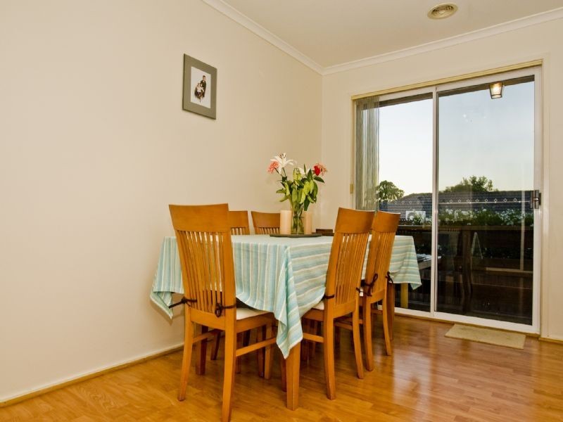 2/26 Humber Road, Croydon North VIC 3136