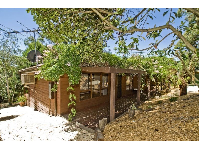 12 Cumberland Crescent, Chirnside Park VIC 3116