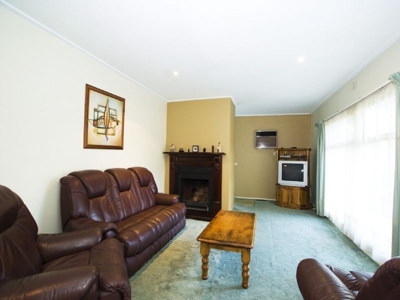 29 Kincumber Drive, Croydon VIC 3136