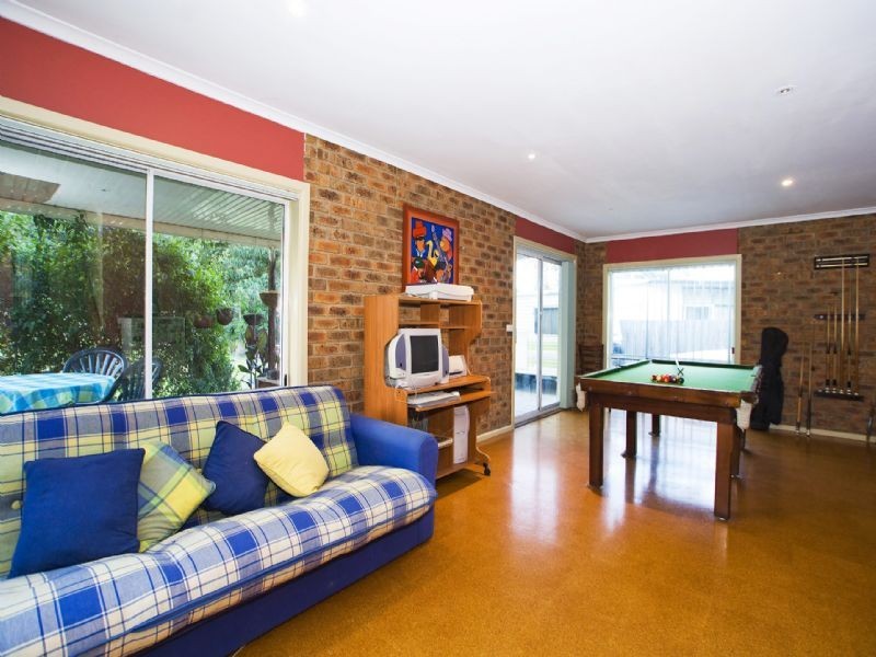 29 Kincumber Drive, Croydon VIC 3136