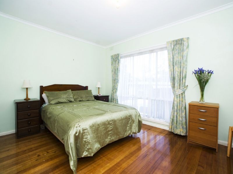 29 Kincumber Drive, Croydon VIC 3136