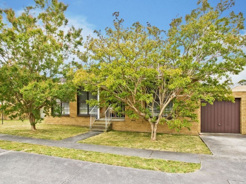 9/23 William Road, Croydon VIC 3136
