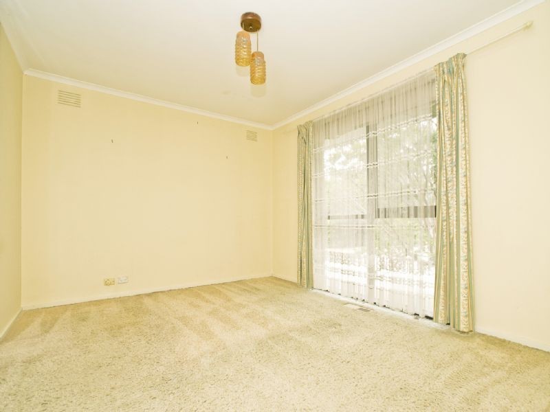 9/23 William Road, Croydon VIC 3136