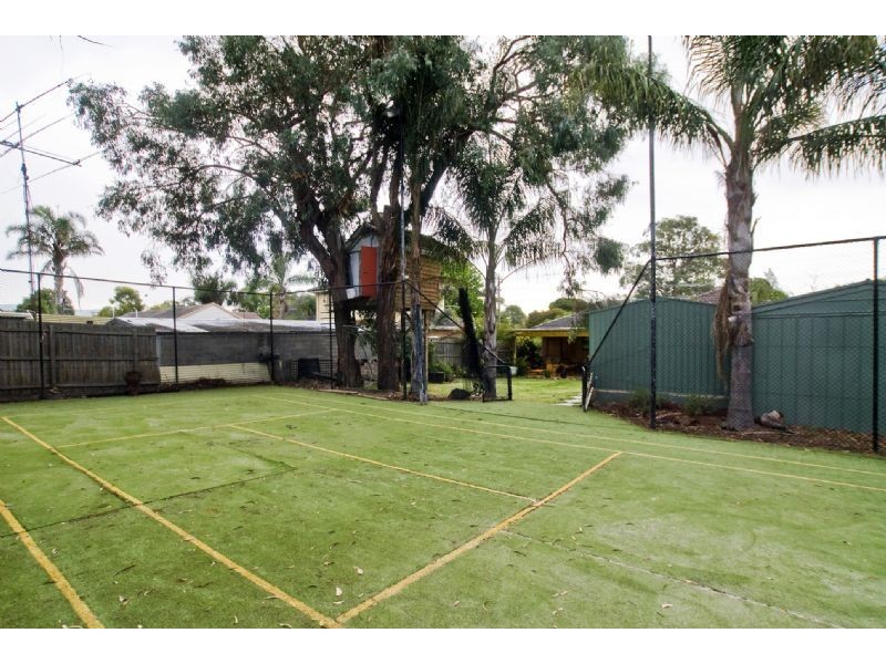 79 Cherylnne Crescent, Kilsyth VIC 3137