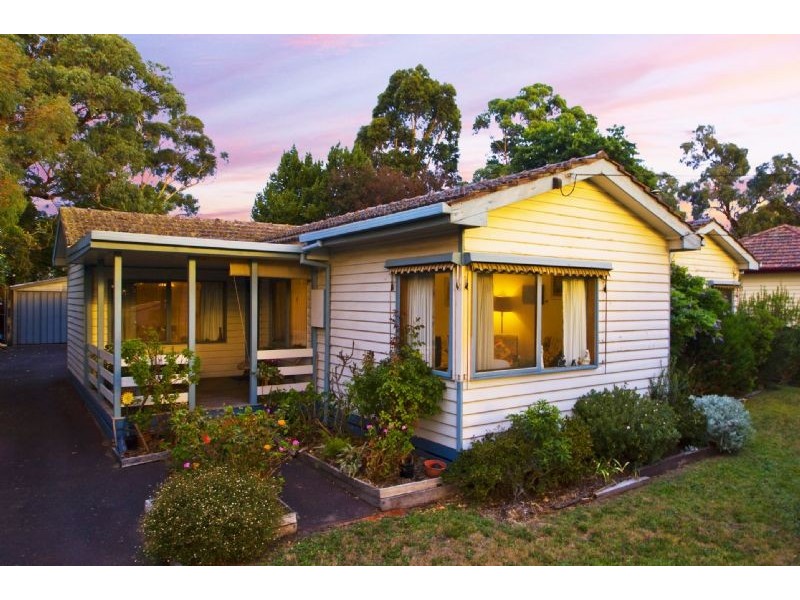 33 Glendale Court, Kilsyth VIC 3137