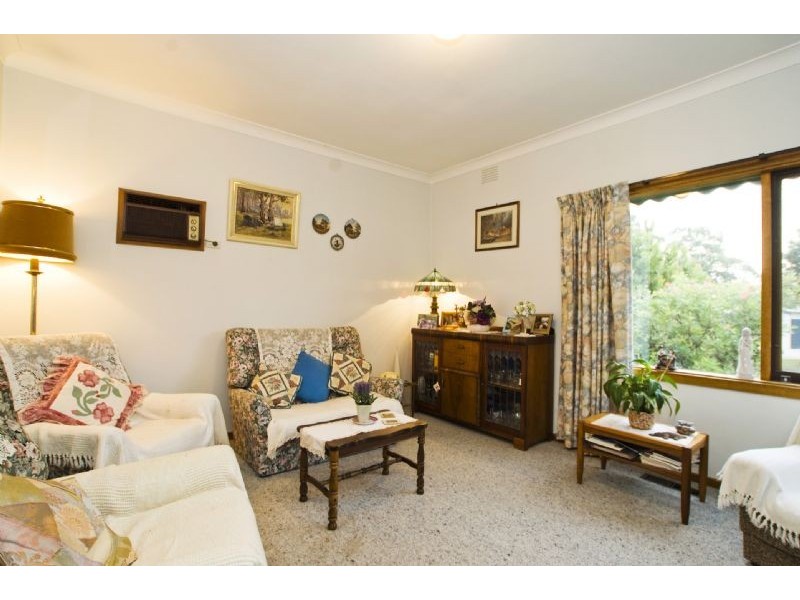 33 Glendale Court, Kilsyth VIC 3137