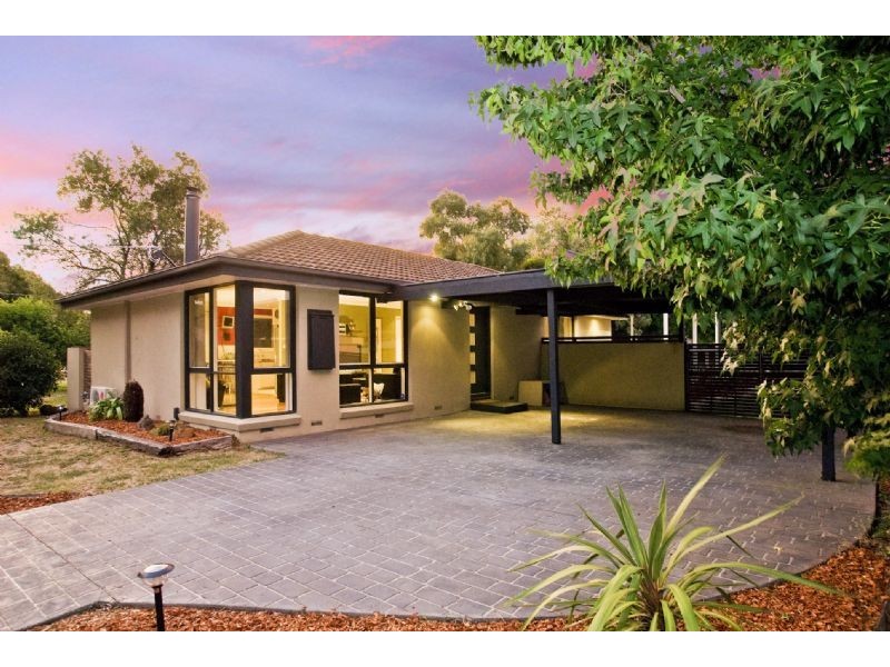 94 Allambanan Drive , Bayswater North VIC 3153