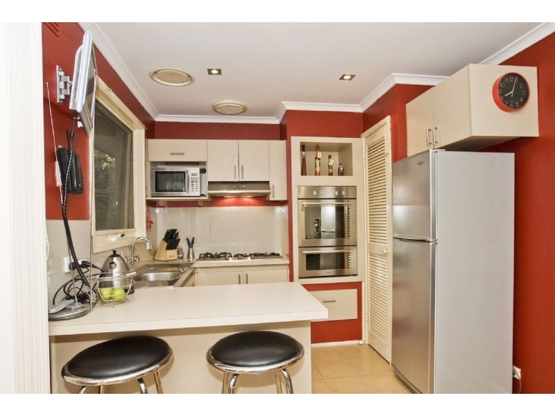 94 Allambanan Drive , Bayswater North VIC 3153