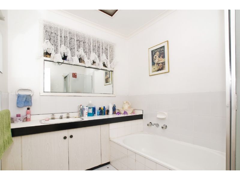 47 Thomas Street, Croydon South VIC 3136