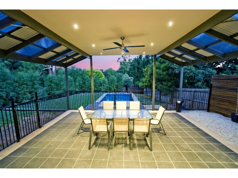 38 Landscape Drive, Mooroolbark VIC 3138