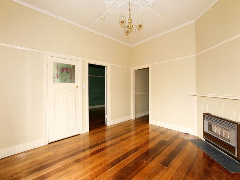 11 Church Street, Mitcham VIC 3132