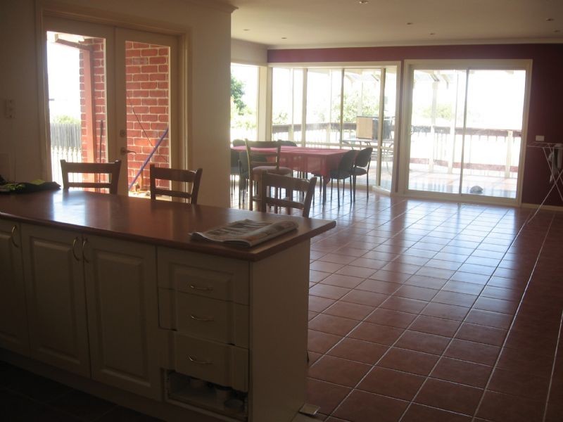 29 Mulduri Crescent, Croydon South VIC 3136