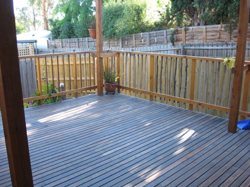 1/84 Lee Ann Crescent, Croydon VIC 3136