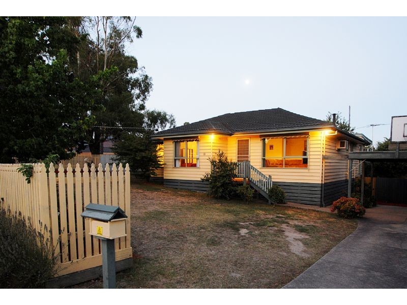 16 Baker Road, Bayswater North VIC 3153
