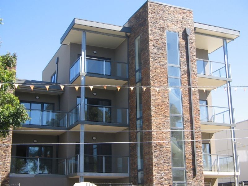 3/4 Civic Square, Croydon VIC 3136