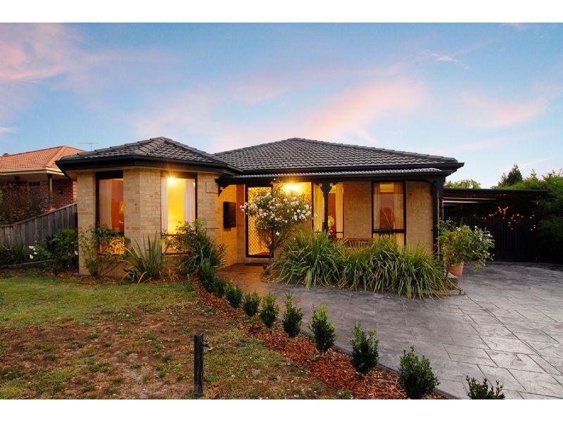 23 Strathfield Parade, Croydon VIC 3136