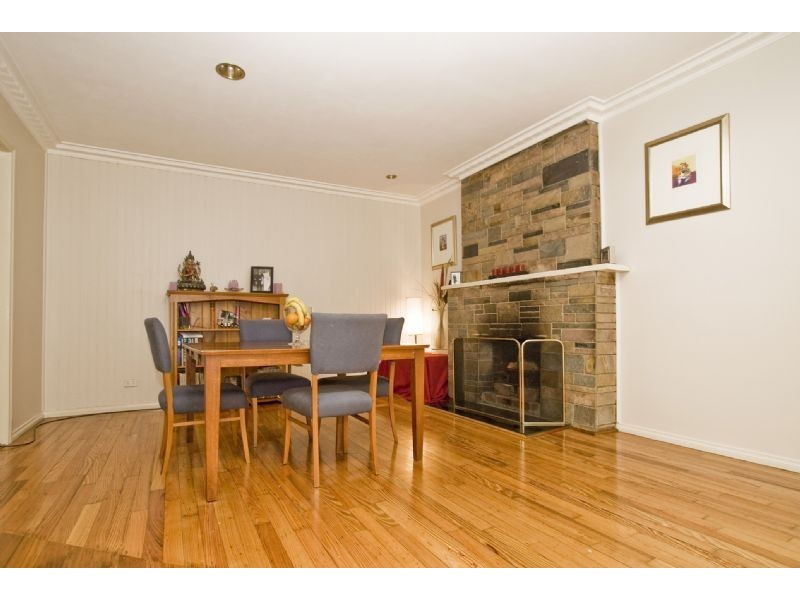 1/17 Vinter Avenue, Croydon VIC 3136