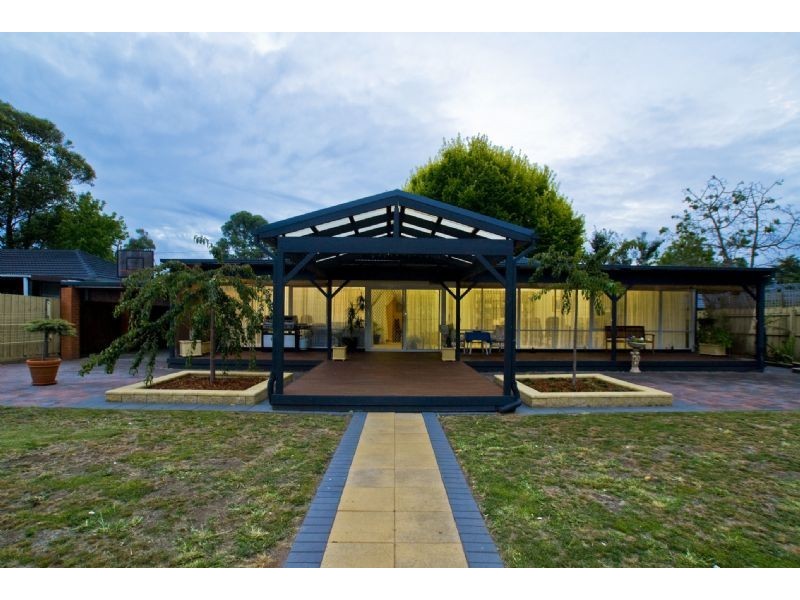 36 Beatrice Street, Kilsyth VIC 3137