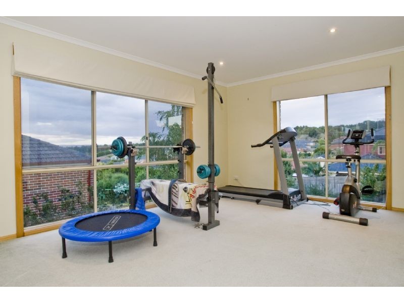 Chirnside Park VIC 3116