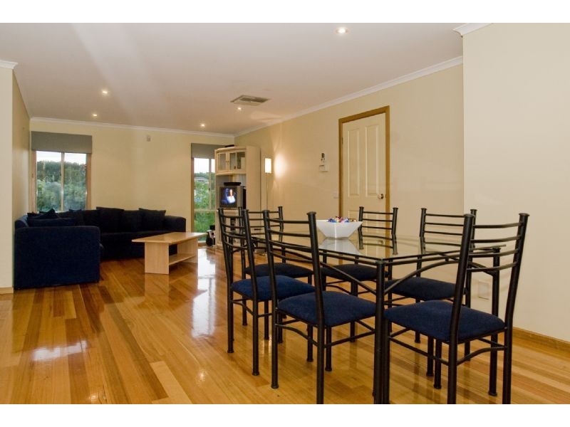 Chirnside Park VIC 3116