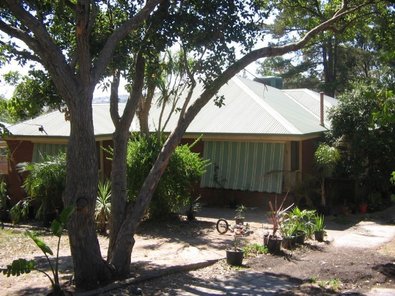 4 Humber Road, Croydon North VIC 3136