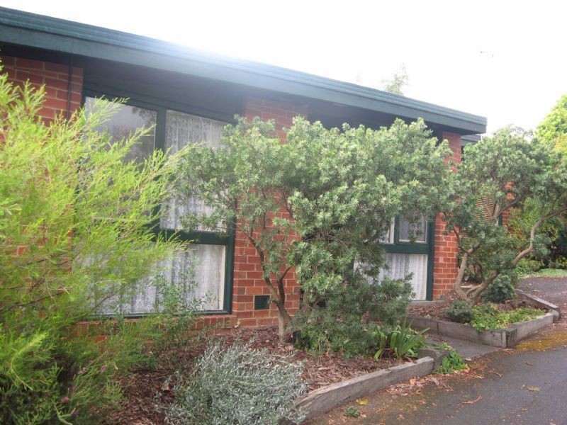 3/8 Woodside Avenue, Ringwood VIC 3134