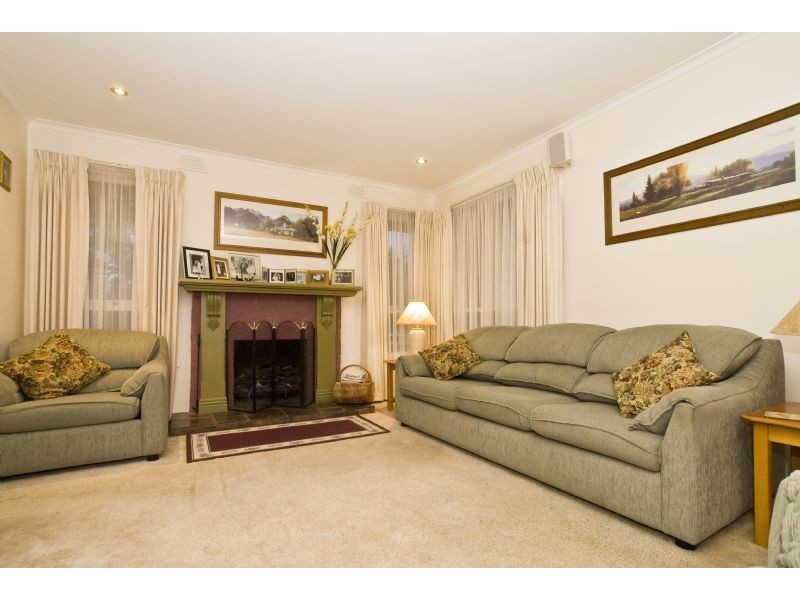 66 Birkenhead Drive, Kilsyth VIC 3137