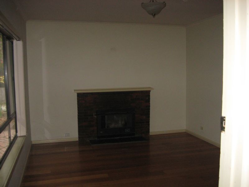 18 Ervin Road, Kilsyth VIC 3137