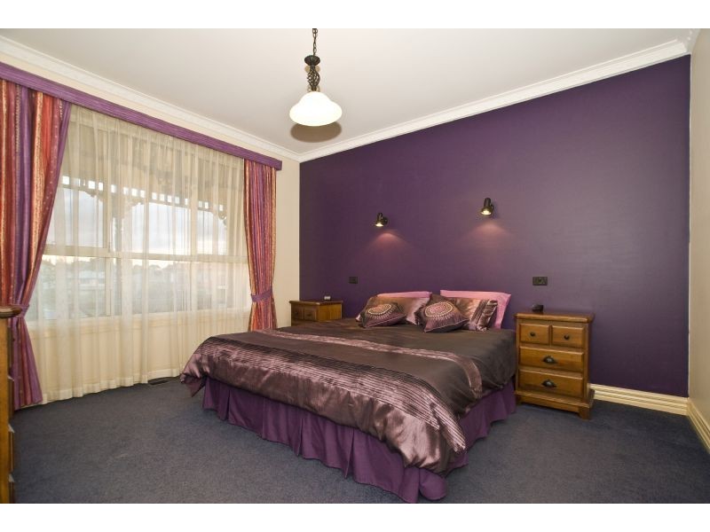 Croydon Hills VIC 3136