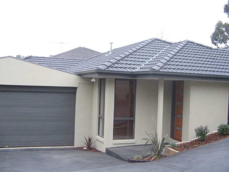7B Nuraylia Avenue, Croydon VIC 3136