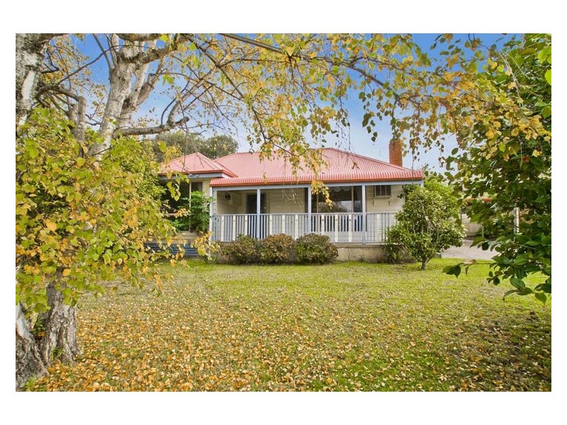 6 Lusher Road, Croydon VIC 3136