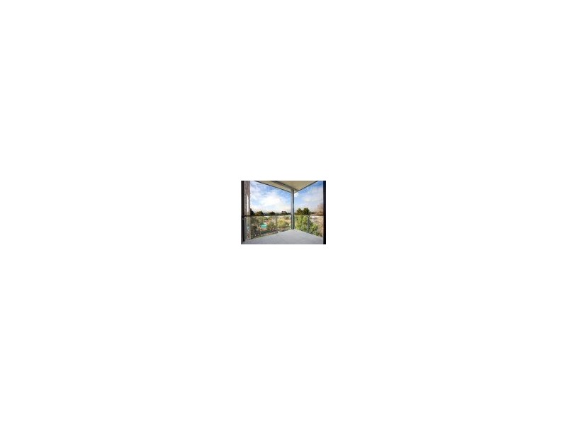 2/4 Civic Square, Croydon VIC 3136