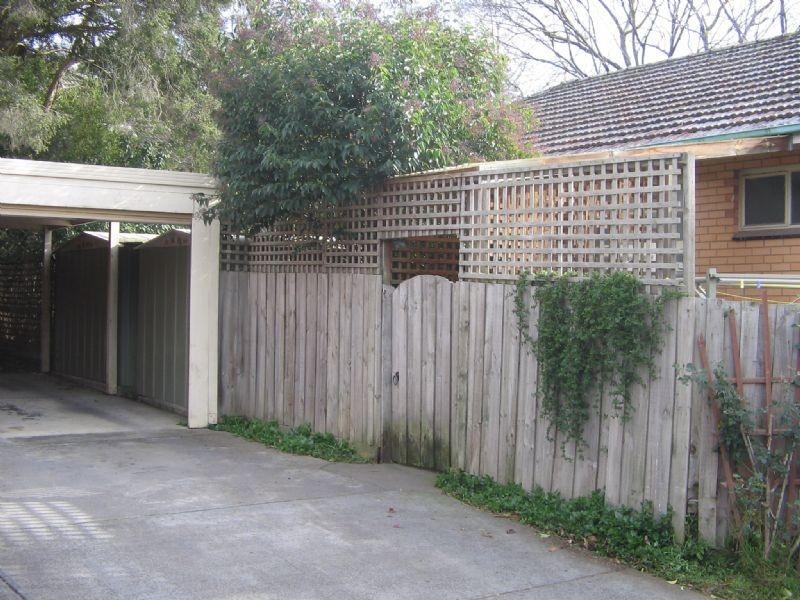 1/52 Hull Road, Croydon VIC 3136