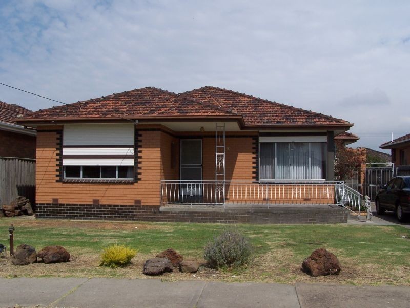 19 Kay Avenue, Lalor VIC 3075