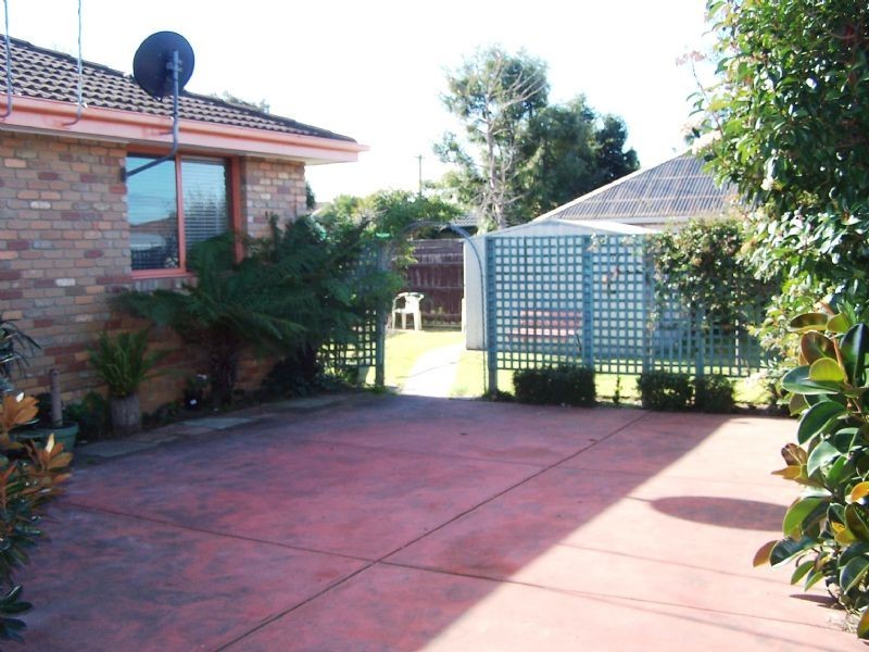 18 Pentland  Drive, Epping VIC 3076