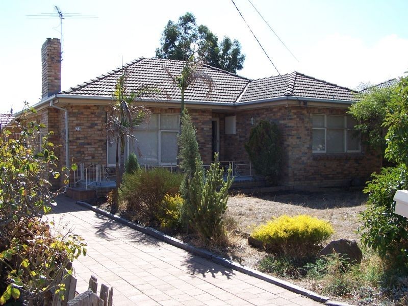 28 Newton Crescent, Lalor VIC 3075