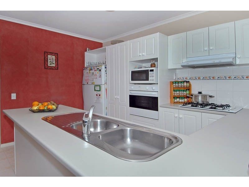 3 Rosen Fraser Close, Epping VIC 3076