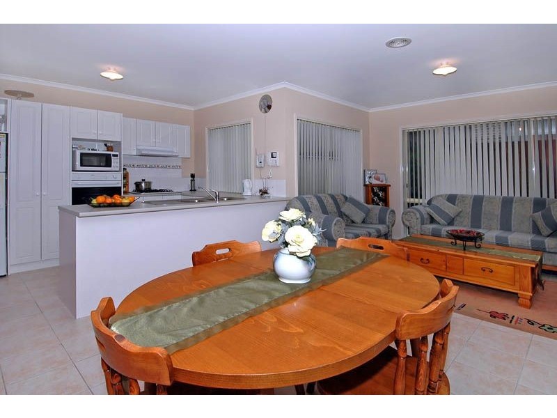 3 Rosen Fraser Close, Epping VIC 3076