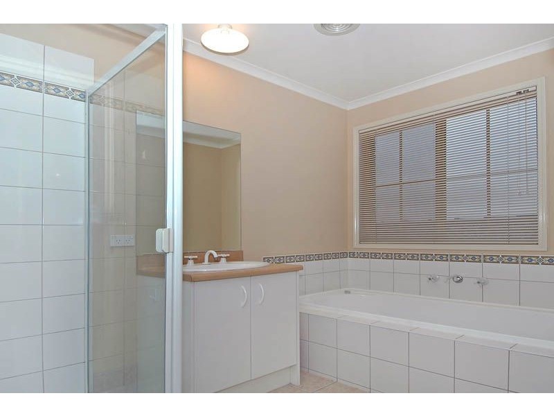 3 Rosen Fraser Close, Epping VIC 3076